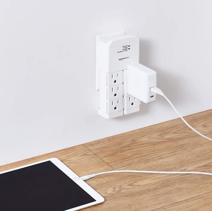 Amazon Basics Rotating 6Outlet Surge Protector Wall Mount Review